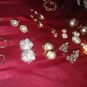 Vintage jewelry lot